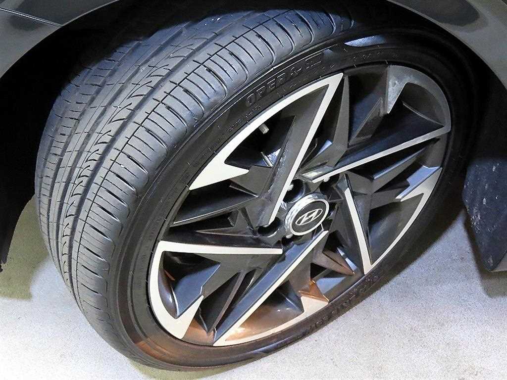 Hyundai Grandeur — photo 20