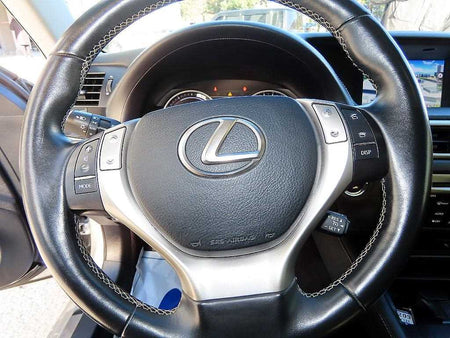 Lexus GS — photo 08