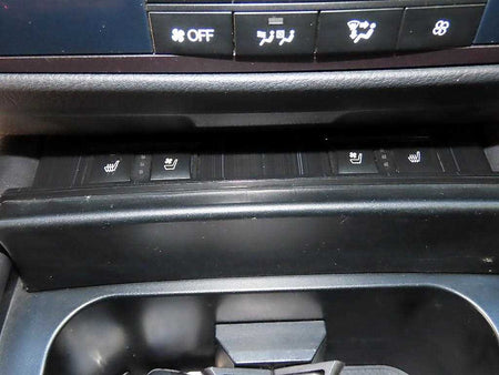 Lexus GS — photo 13