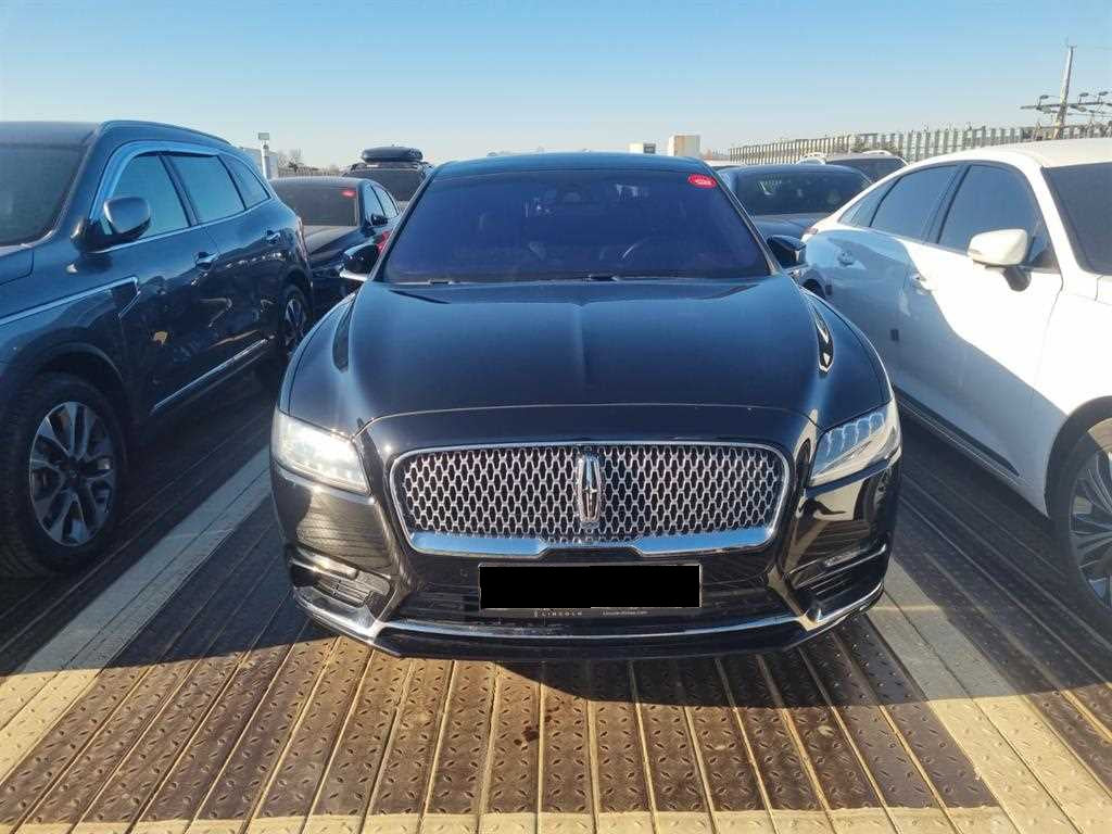Lincoln Continental — photo 01