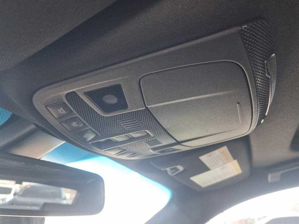 Lincoln Continental — photo 09