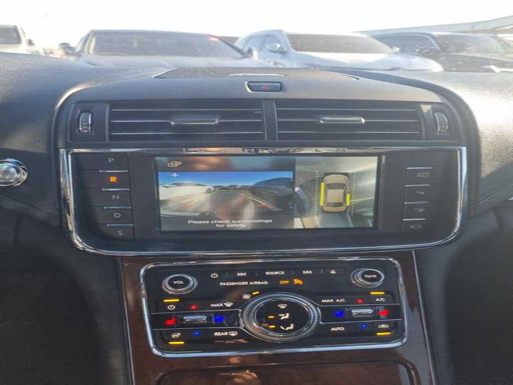 Lincoln Continental — photo 13