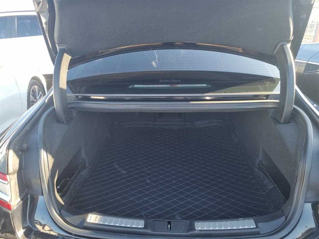 Lincoln Continental — photo 14