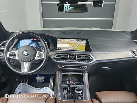 BMW X5 — photo 07