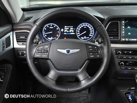Hyundai Genesis — photo 13