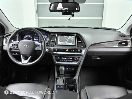 Hyundai Sonata — photo 07