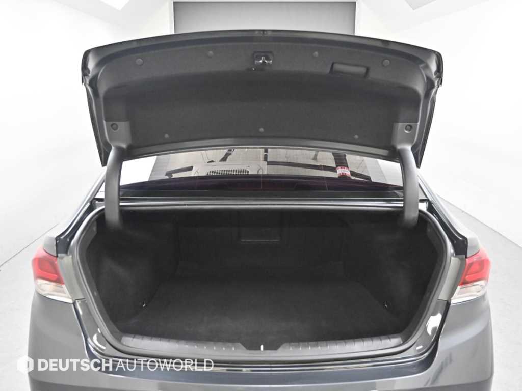 Hyundai Sonata — photo 20