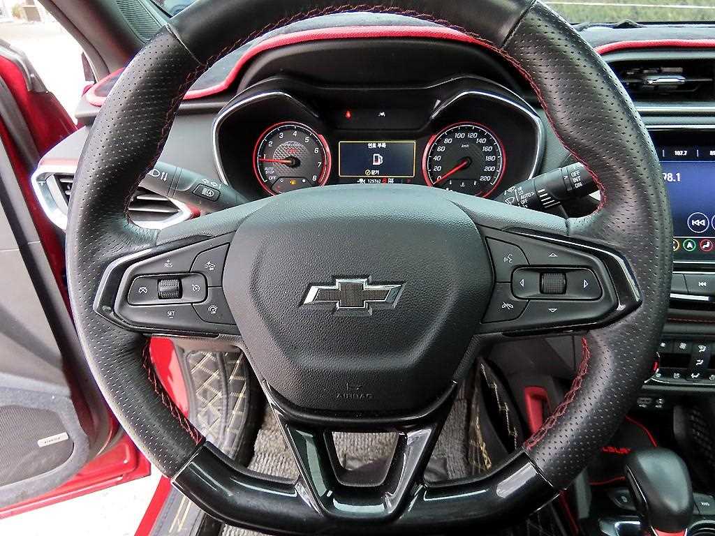 CHEVROLET Trailblazer — photo 08