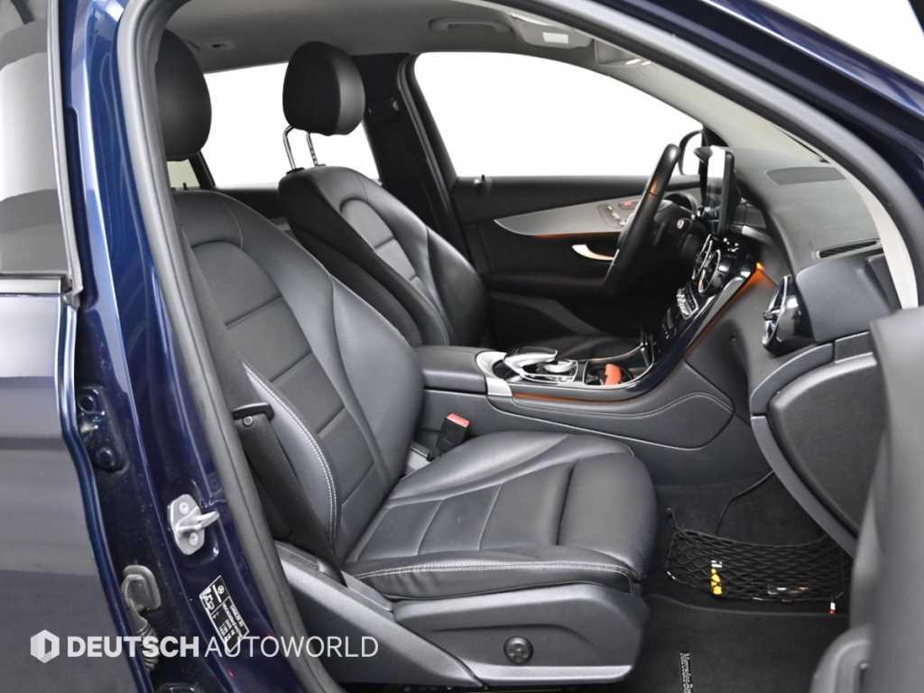 Mercedes-Benz GLC-Class — photo 10