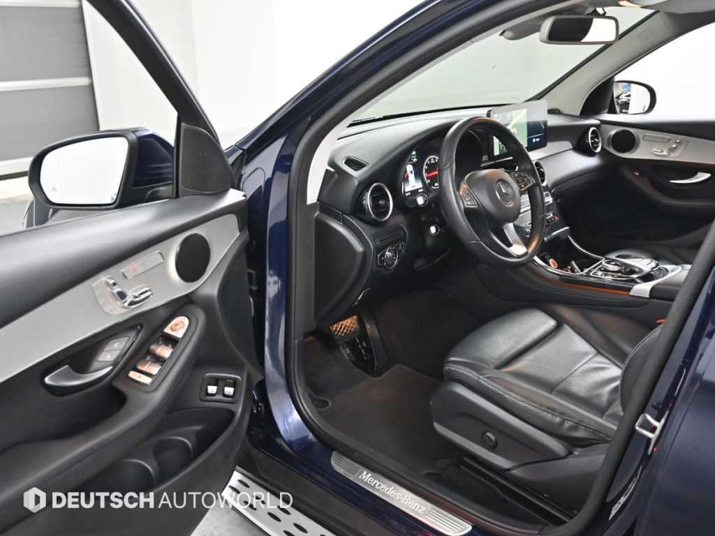 Mercedes-Benz GLC-Class — photo 11