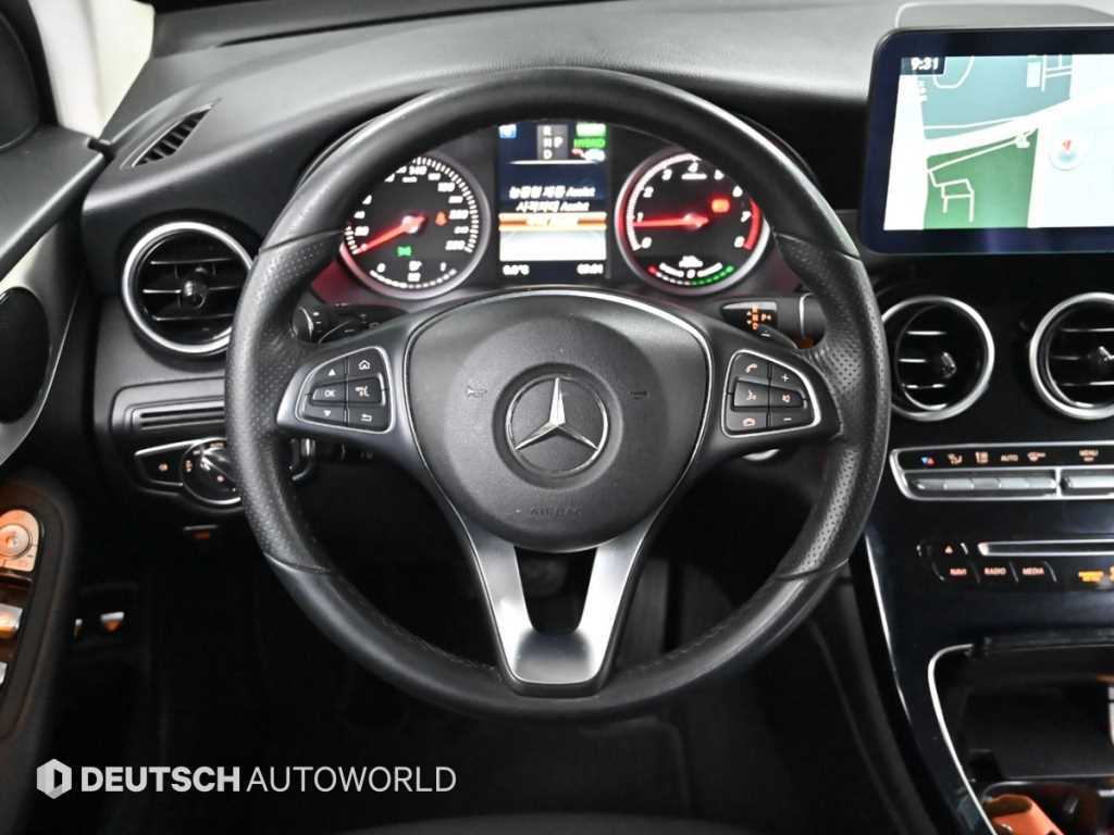Mercedes-Benz GLC-Class — photo 13