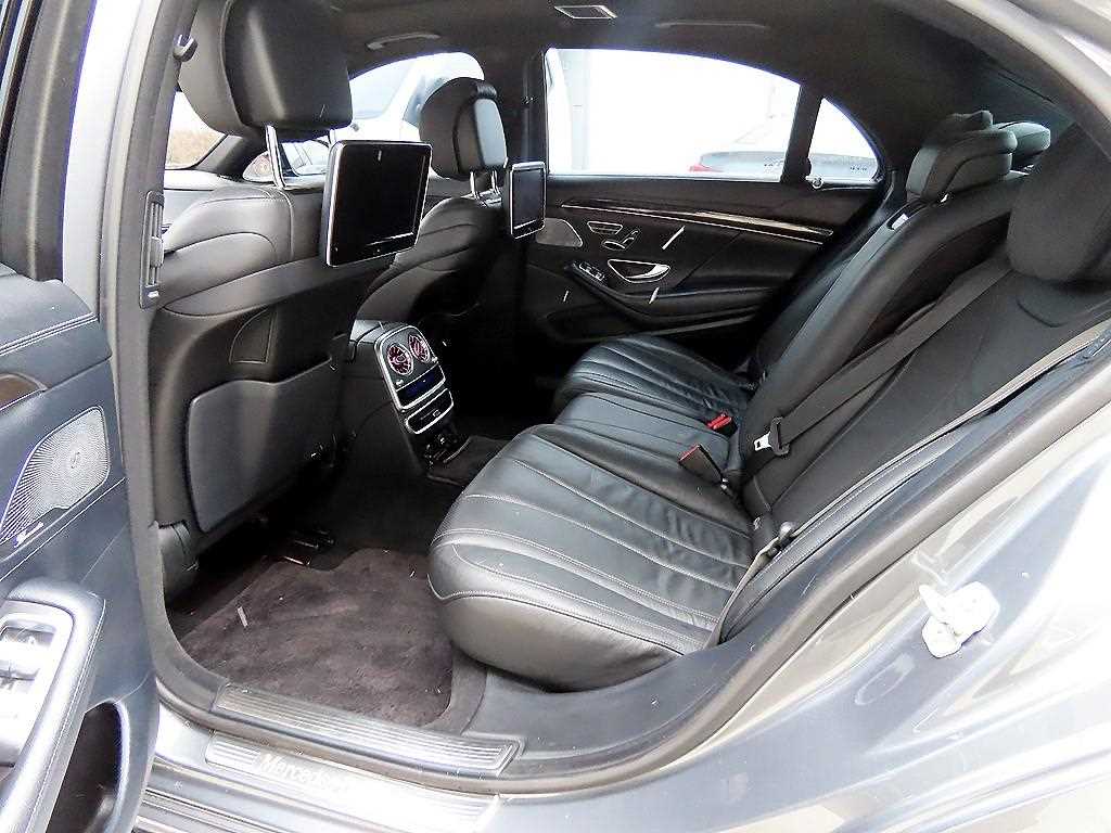 Mercedes-Benz S-Class — photo 06