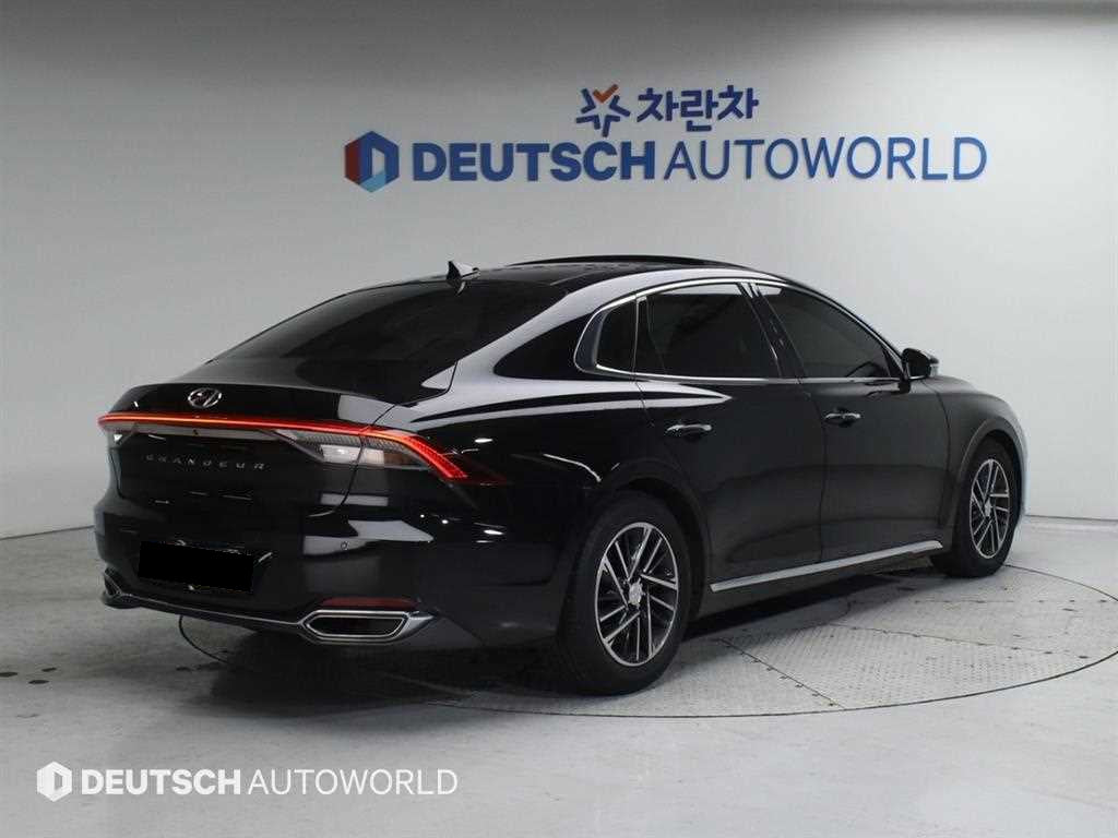 Hyundai Grandeur — photo 02