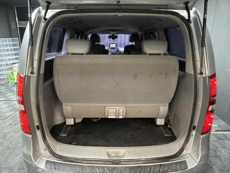 Hyundai Starex — photo 07