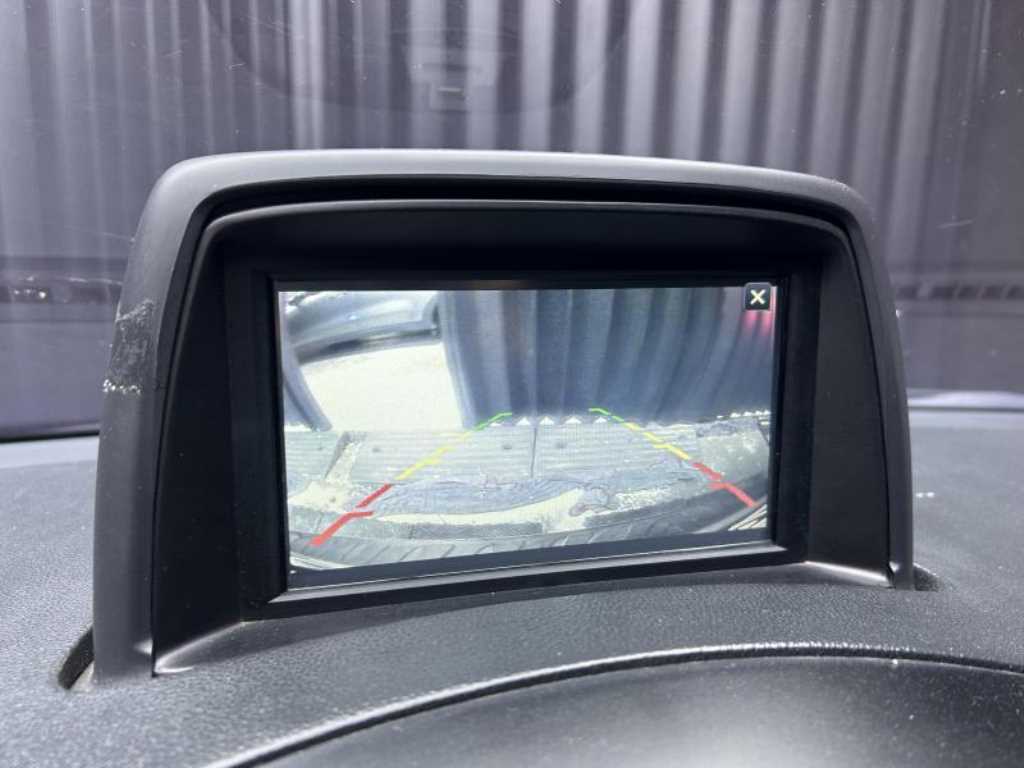 Hyundai Starex — photo 13