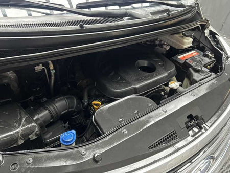 Hyundai Starex — photo 16