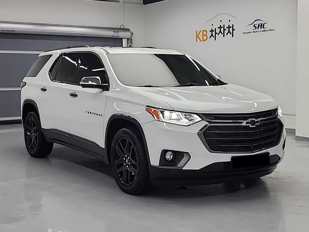CHEVROLET Traverse — photo 04