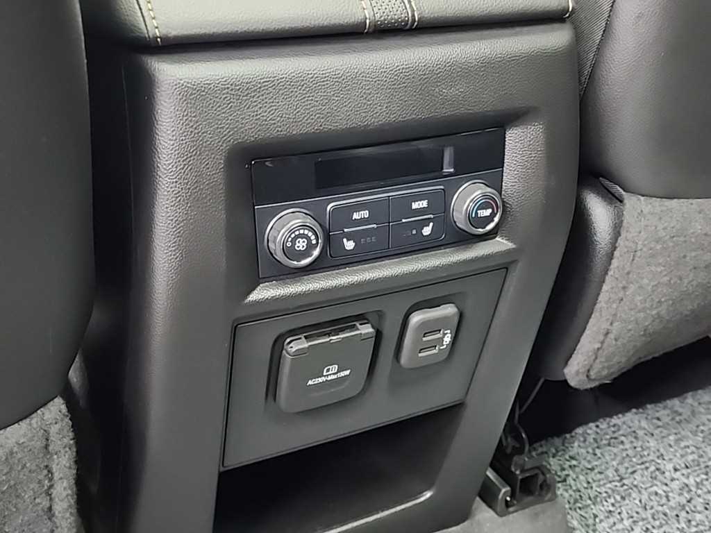 CHEVROLET Traverse — photo 13