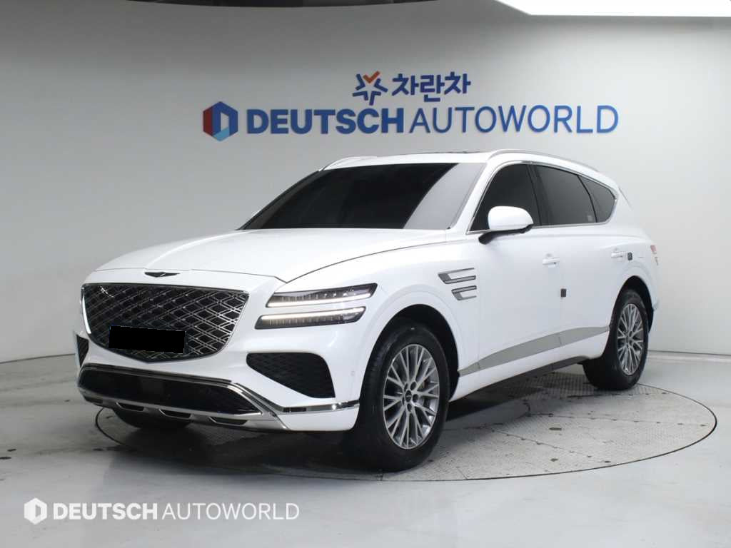Genesis GV80 — photo 01
