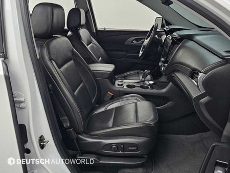 CHEVROLET Traverse — photo 10