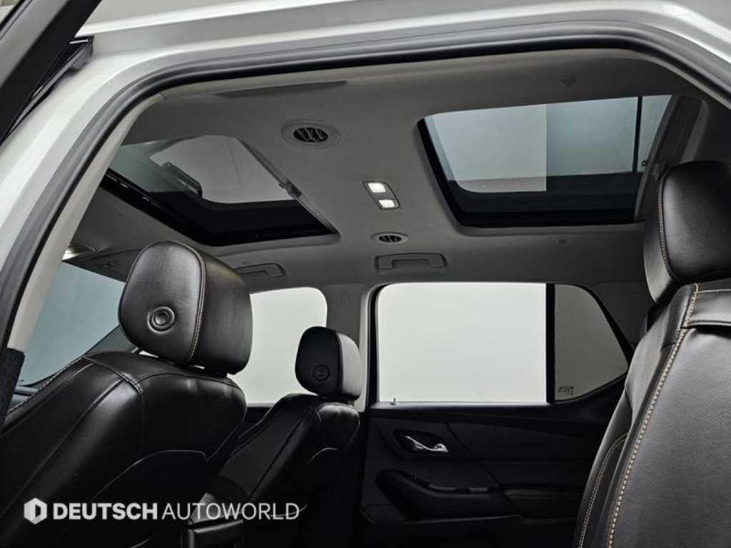 CHEVROLET Traverse — photo 19