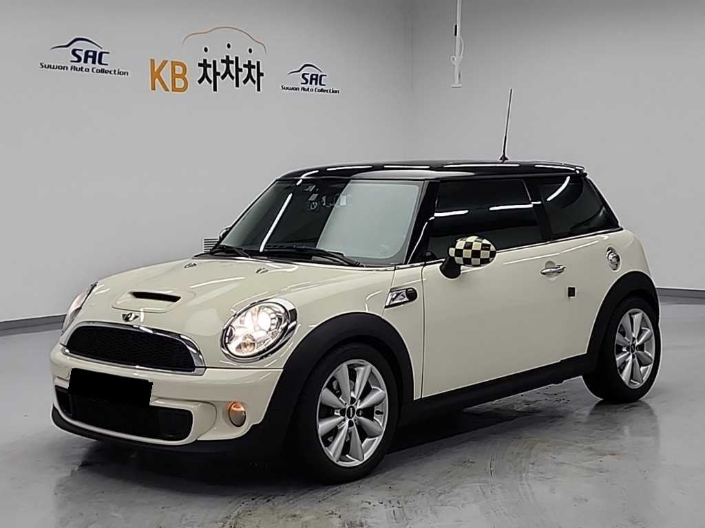 Mini Cooper — photo 01