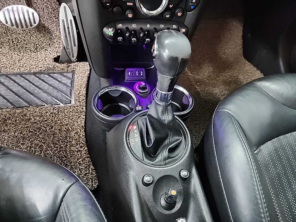 Mini Cooper — photo 08