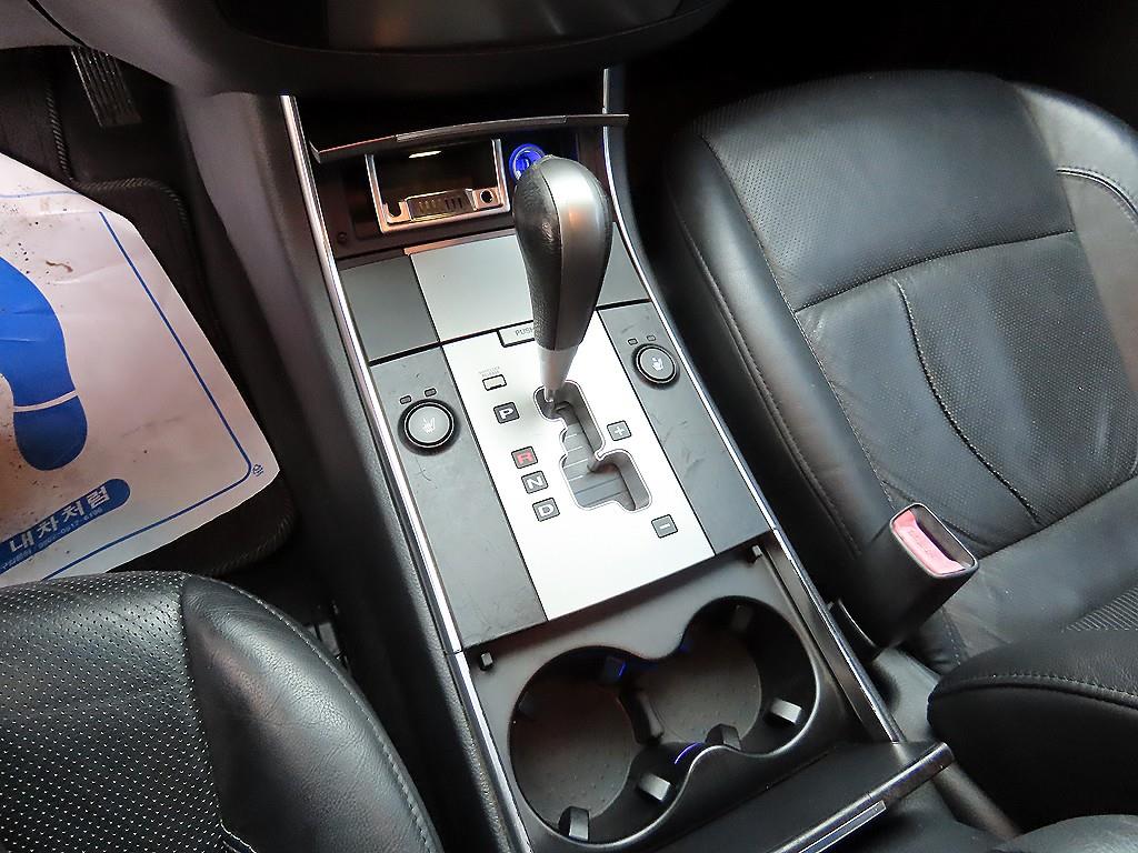 Hyundai Veracruz — photo 10