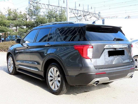 Ford Explorer — photo 03