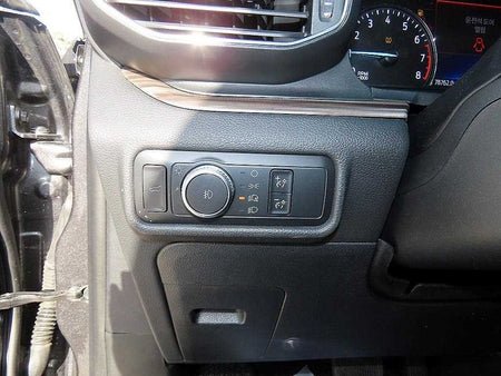 Ford Explorer — photo 12