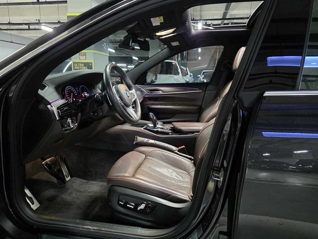 BMW Gran Turismo — photo 08