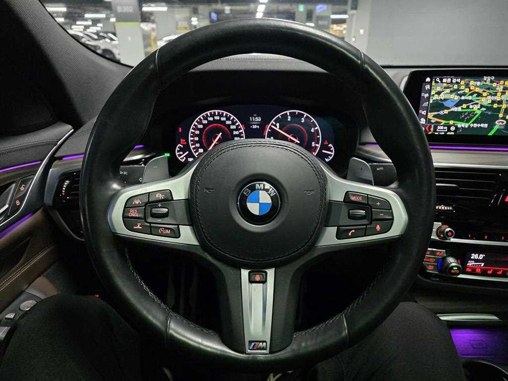 BMW Gran Turismo — photo 09