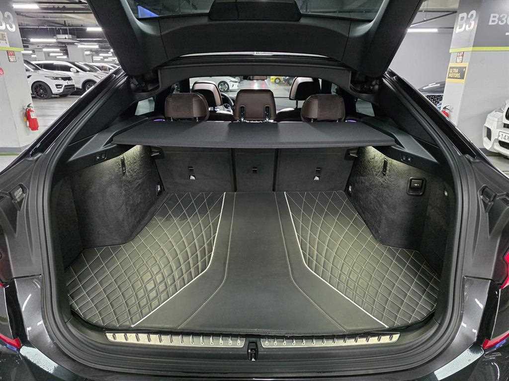 BMW Gran Turismo — photo 20