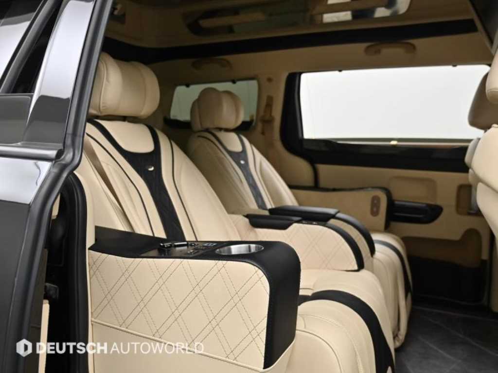 Kia Carnival — photo 02