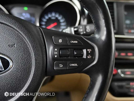 Kia Carnival — photo 11