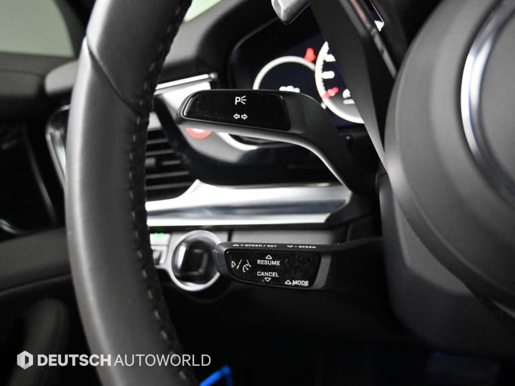 Porsche Panamera — photo 18
