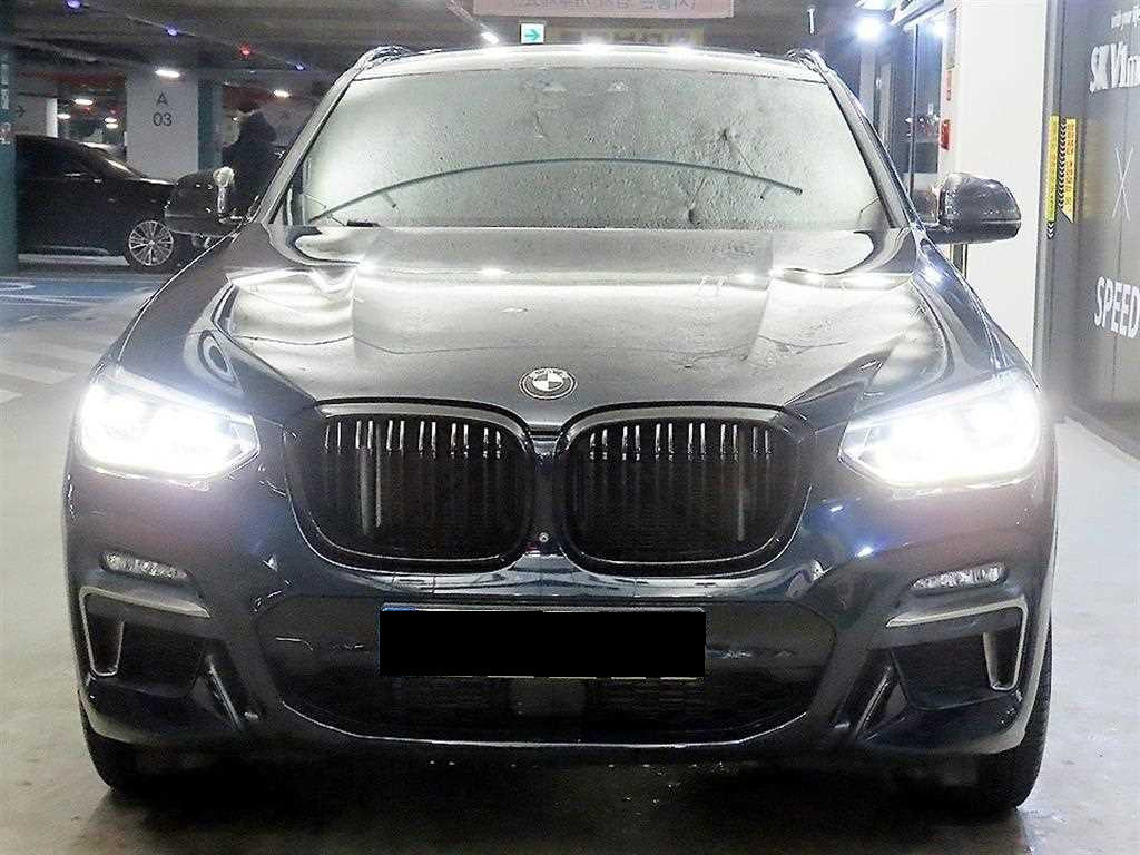 BMW X4 — photo 02
