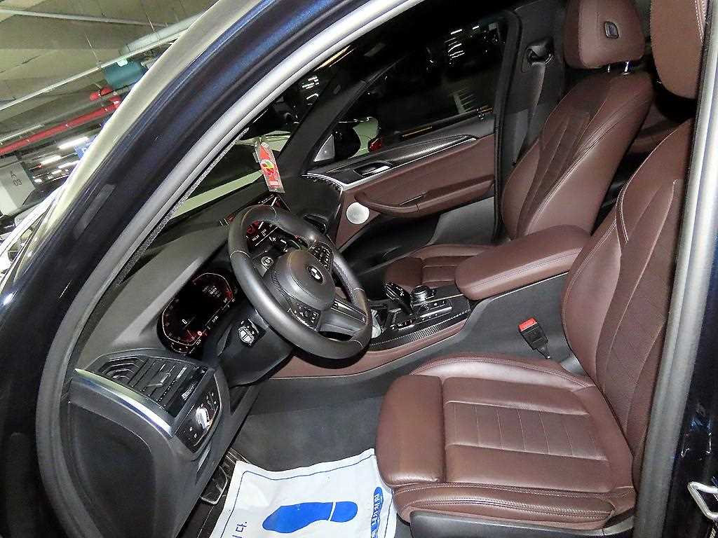 BMW X4 — photo 06
