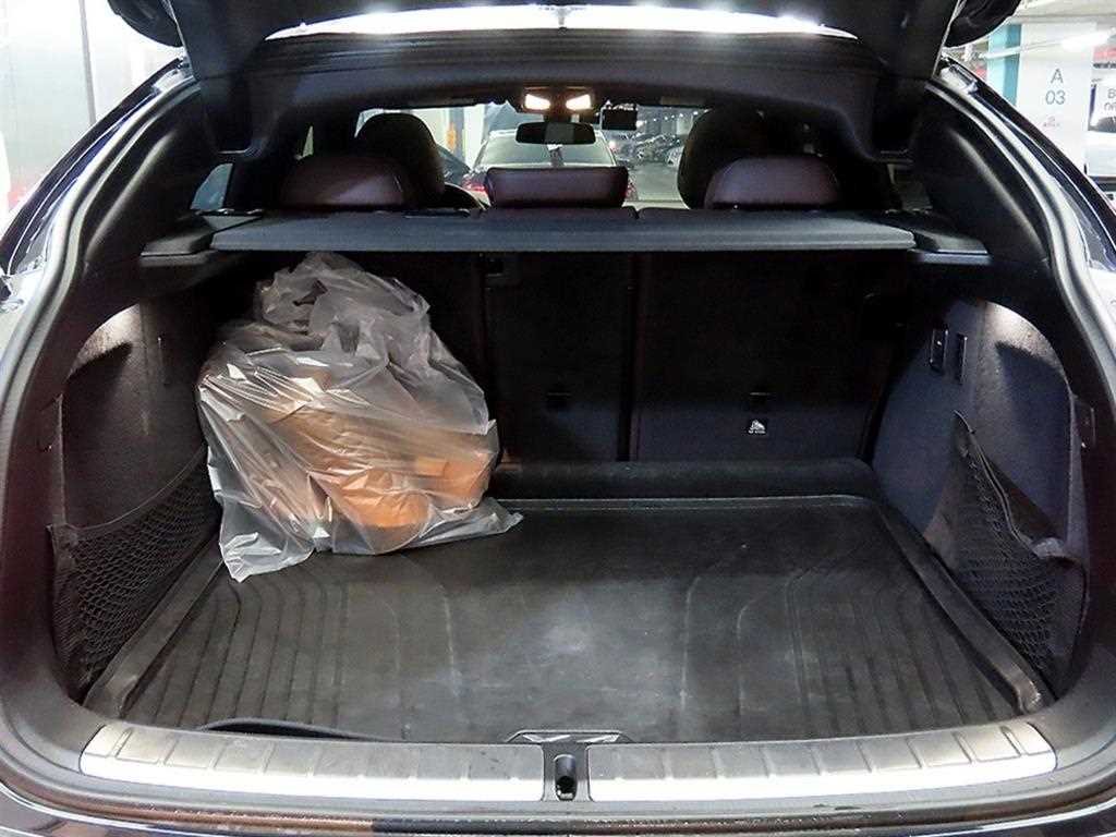 BMW X4 — photo 17