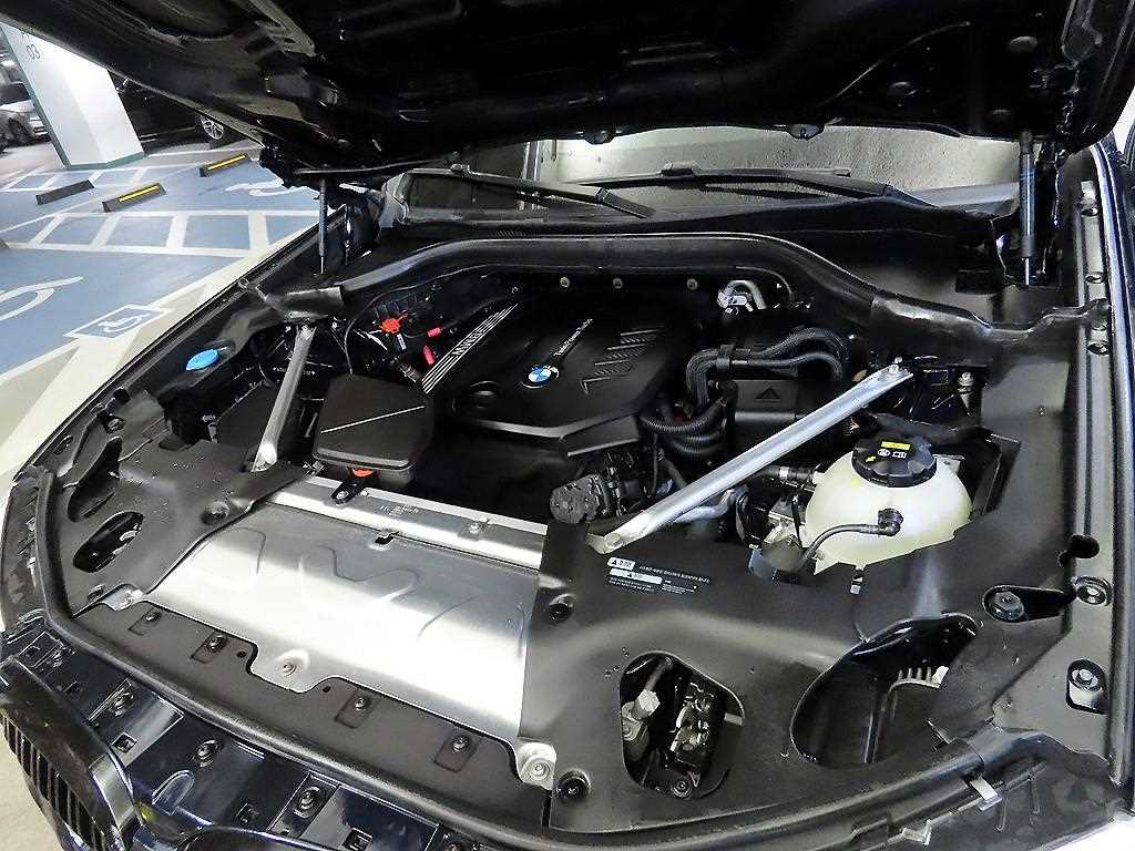 BMW X4 — photo 19