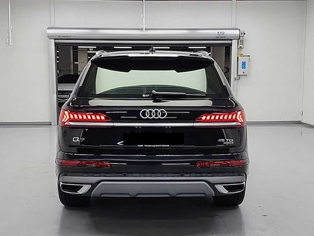 Audi Q7 — photo 03