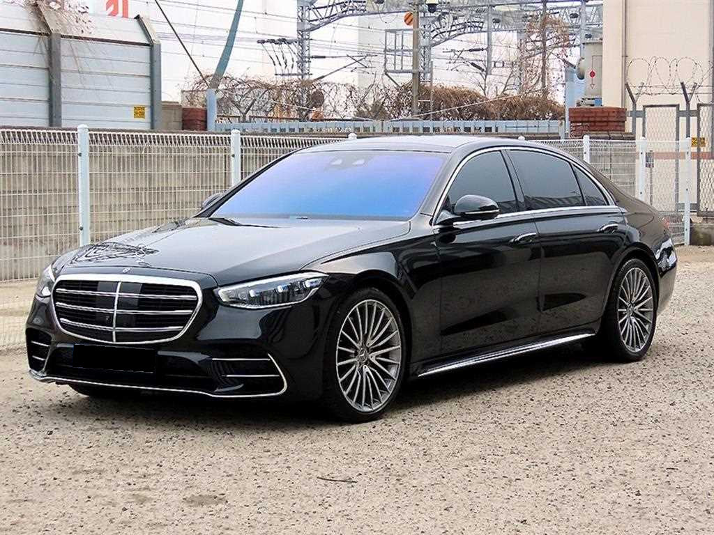 Mercedes-Benz S-Class — photo 02