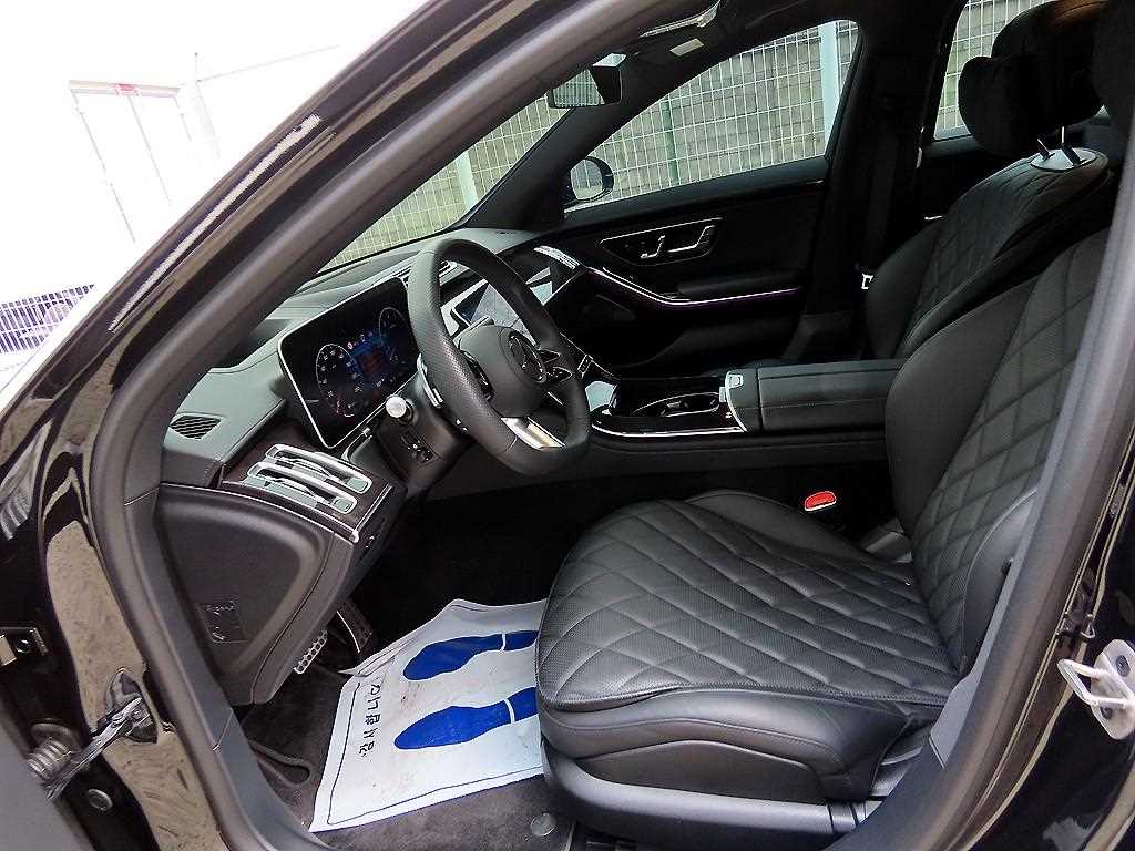 Mercedes-Benz S-Class — photo 05