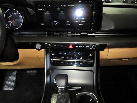 Kia Carnival — photo 11