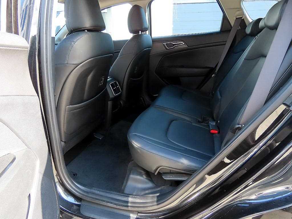 Kia Sportage — photo 06