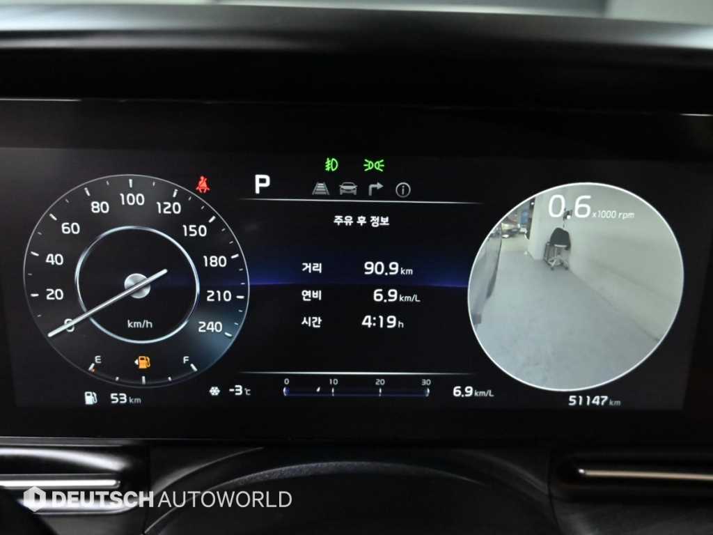 Kia Carnival — photo 06