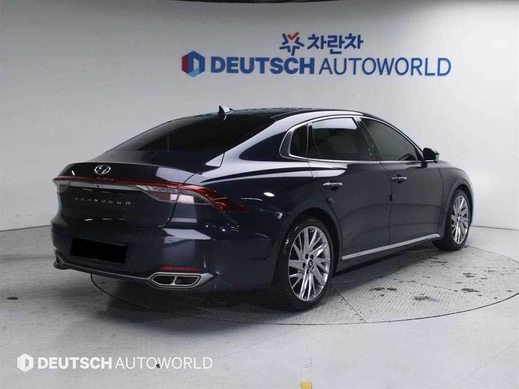 Hyundai Grandeur — photo 02