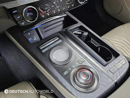 Genesis G80 — photo 09