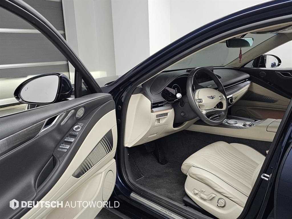 Genesis G80 — photo 11