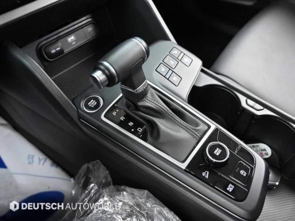 Kia Sportage — photo 09